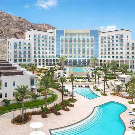 Address Beach Resort Fujairah Bagian luar foto